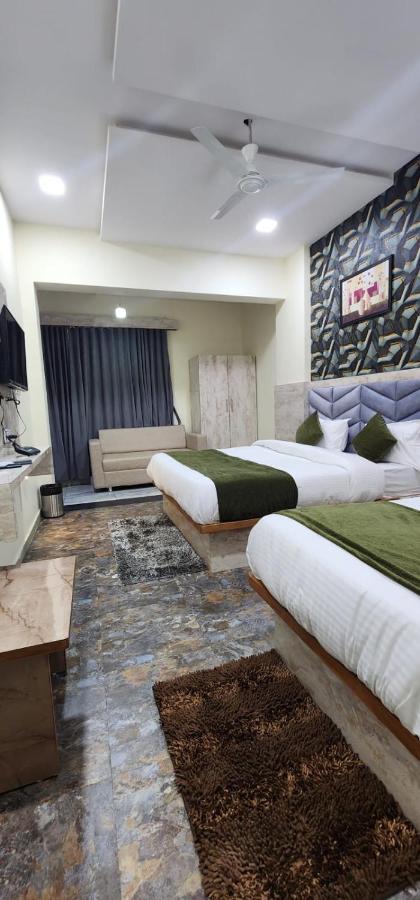 Hotel Sunrise วาโดดารา ภายนอก รูปภาพ
