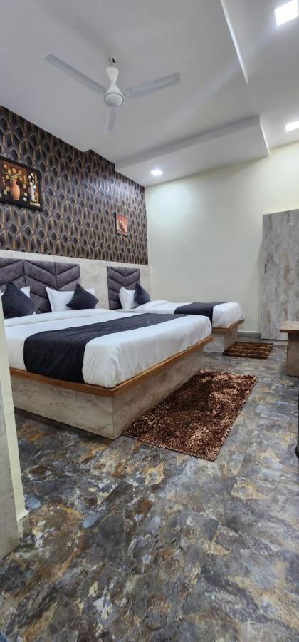 Hotel Sunrise วาโดดารา ภายนอก รูปภาพ