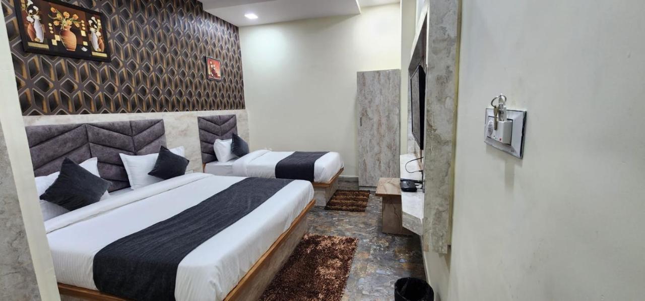 Hotel Sunrise วาโดดารา ภายนอก รูปภาพ