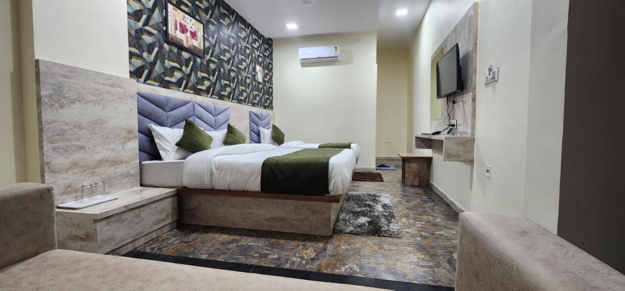 Hotel Sunrise วาโดดารา ภายนอก รูปภาพ